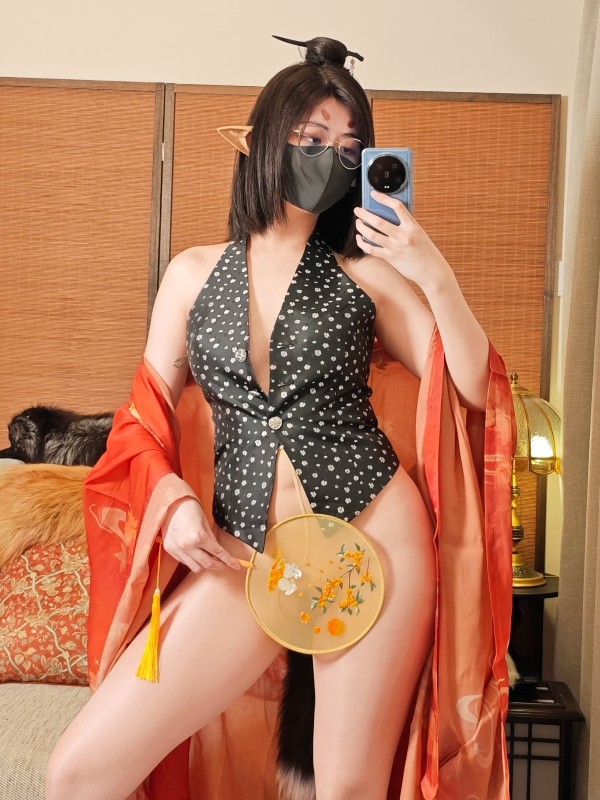 年年Nnian: 紫韵 (78 photos) Sexy Girl
