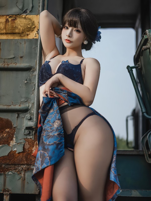 yuuhui玉汇: 车内嫩黄 (89 photos) Sexy Girl