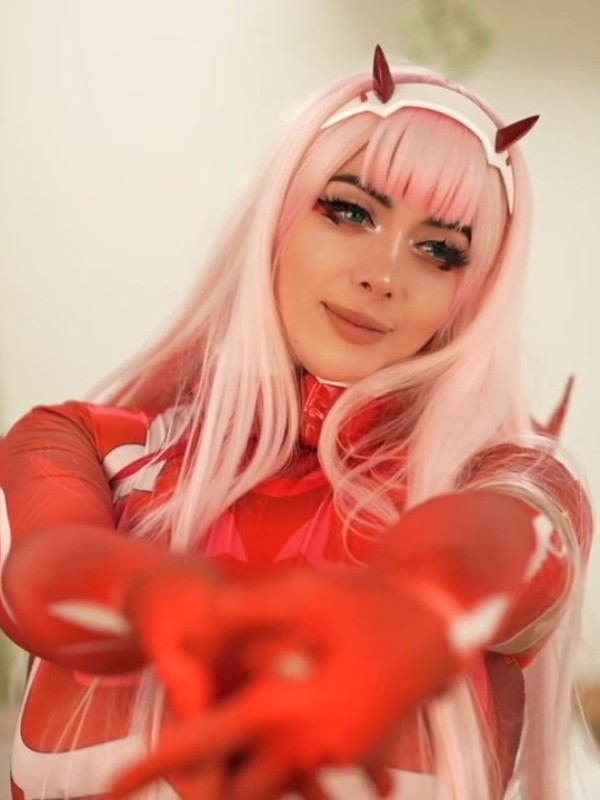 Momokun: Power (Chainsaw Man) (3 videos) Sexy Cosplay