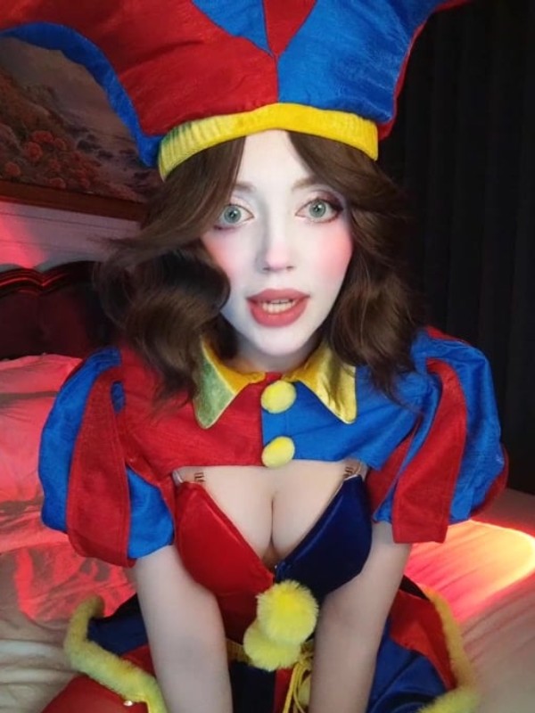 Ririkana: Yor Forger (Spy x Family) (1 video) Sexy Cosplay