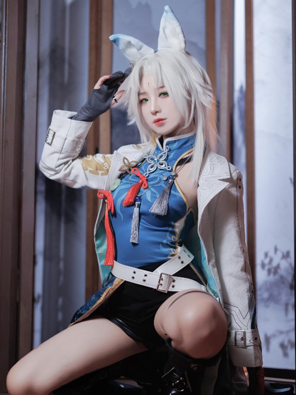 封疆疆v: 纳希莫夫上将 (40 photos) Sexy Cosplay