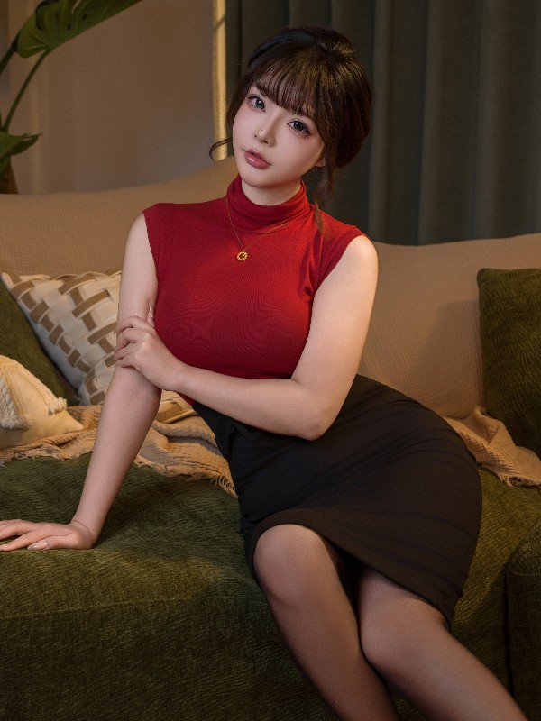 黏黏团子兔: 2026年05月作品 崩坏：星穹铁道 卡芙卡 (106 photos + 2 videos) Sexy Cosplay