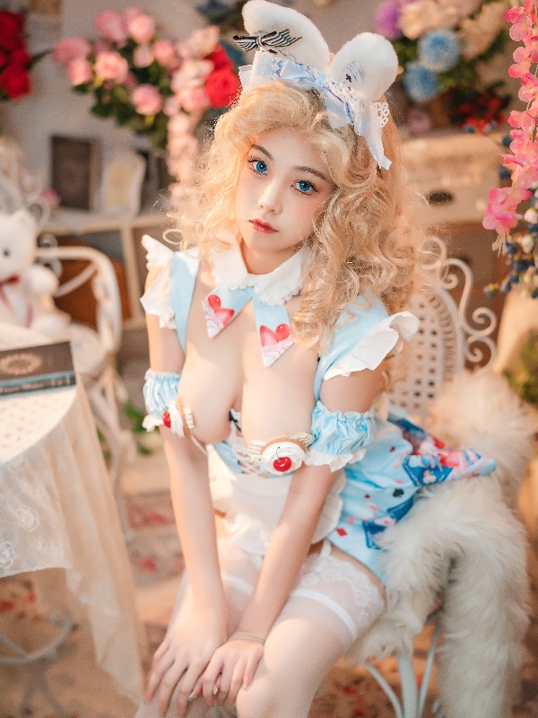 年年Nnian: 三沐三熏 (52 photos) Sexy Girl