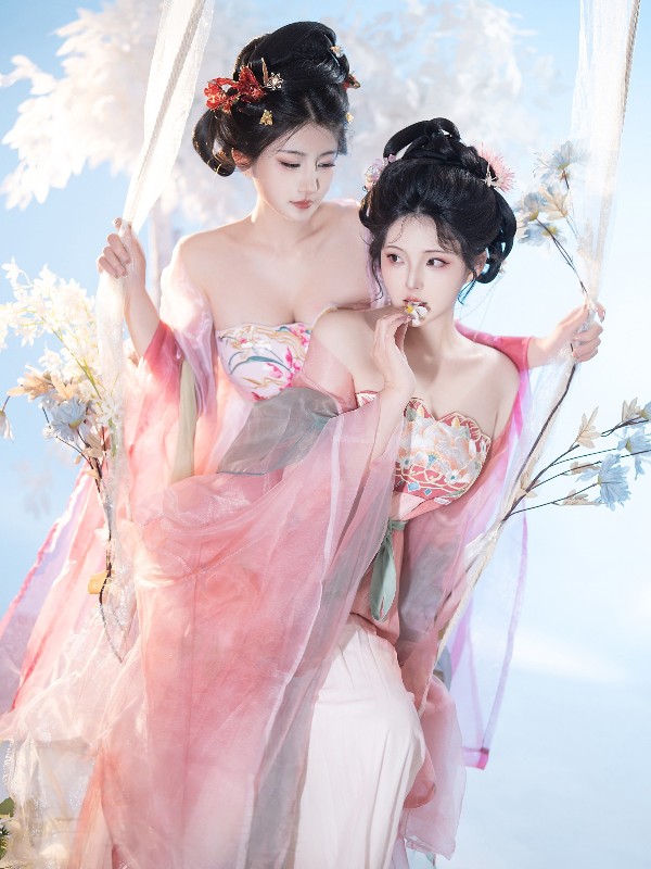 Natsuko夏夏子: 碧蓝航线 比叡泳装 (55 photos) Sexy Cosplay