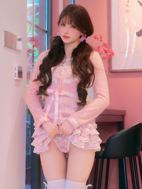 [AI Enhanced] X-LEVEL Suji (수지): Vol.82 Meshed RED (77 photos) Sexy Girl