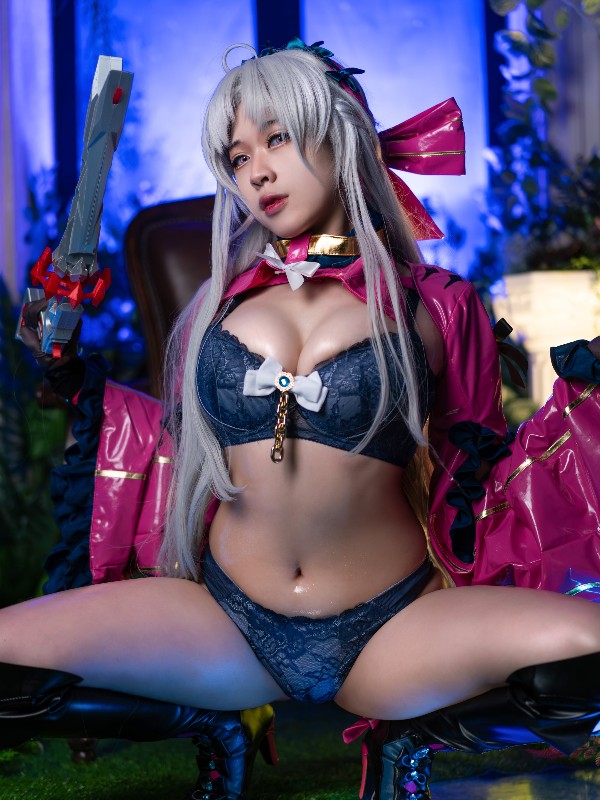 Lua Stardust: Rogue (1 video) Sexy Cosplay