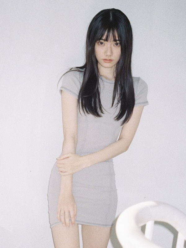 [JP] Otoha Mina (音羽美奈): First Photobook (97 photos) Sexy Girl