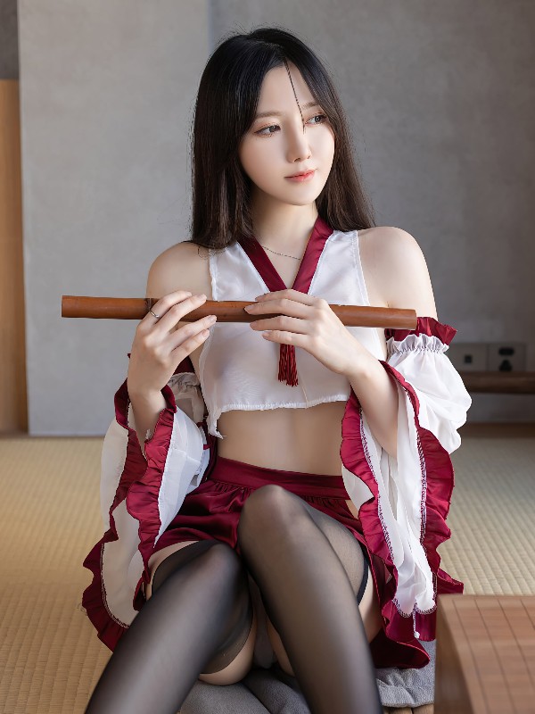 布丁大法 (Pudding Dafa): 太太的黑丝足 (12 photos + 3 videos) Sexy Cosplay