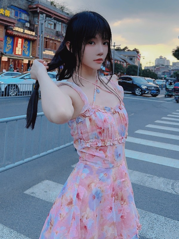 Choi Ji Yun: Asa Mitaka (Yoru) (Chainsaw Man) (14 photos)