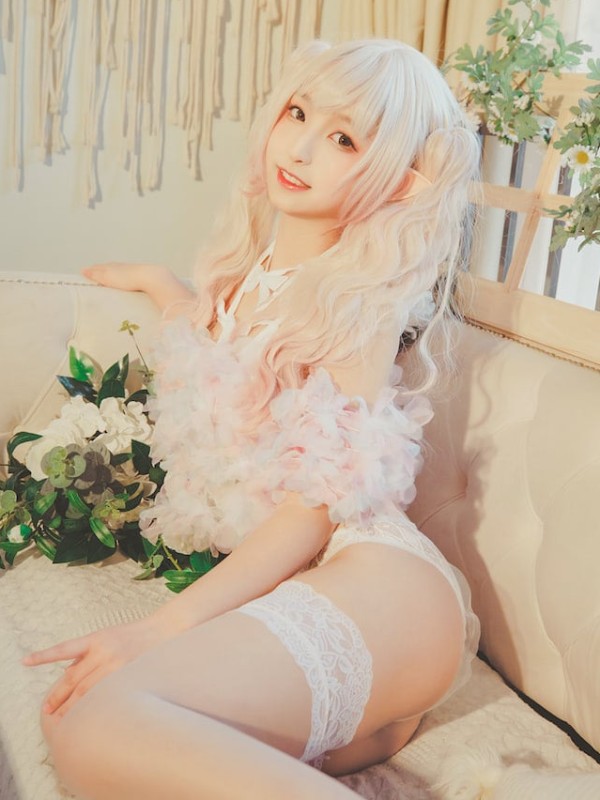 神楽坂真冬 Vol.083: 绝对企画-健身少女《温度の香り》 (150 photos + 2 videos)
