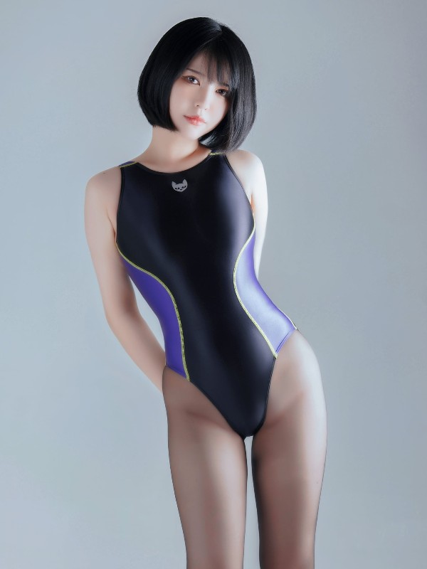 半半子: 柴郡旗袍 (64 photos)