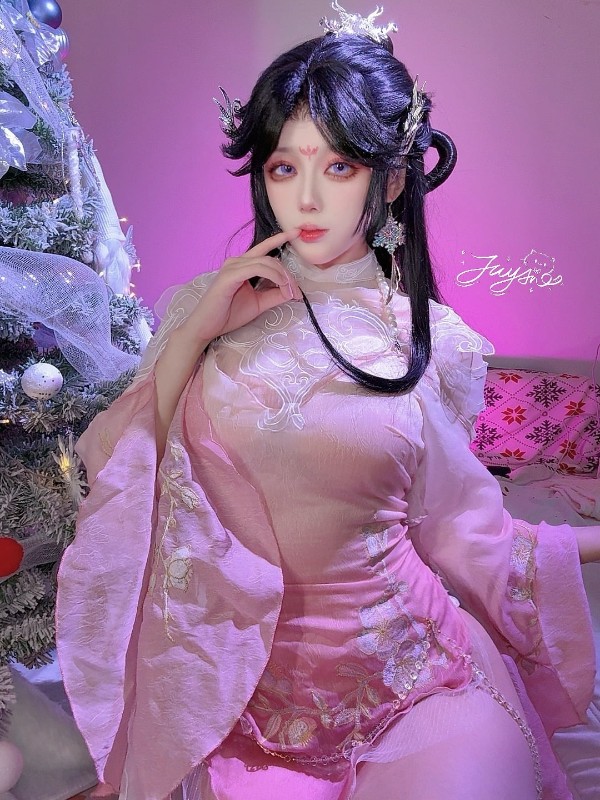 九言: 殷紫萍 (43 photos + 1 video) (43 photos