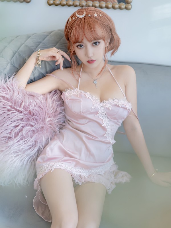 过期米线线喵: 浴缸 (23 photos)