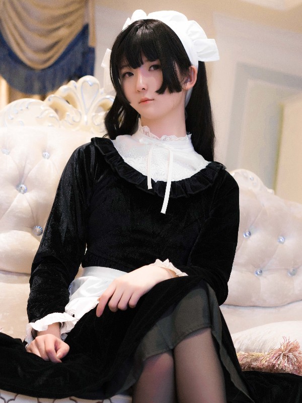 水淼Aqua Vol.148: 虎纹比基尼 (33 photos)