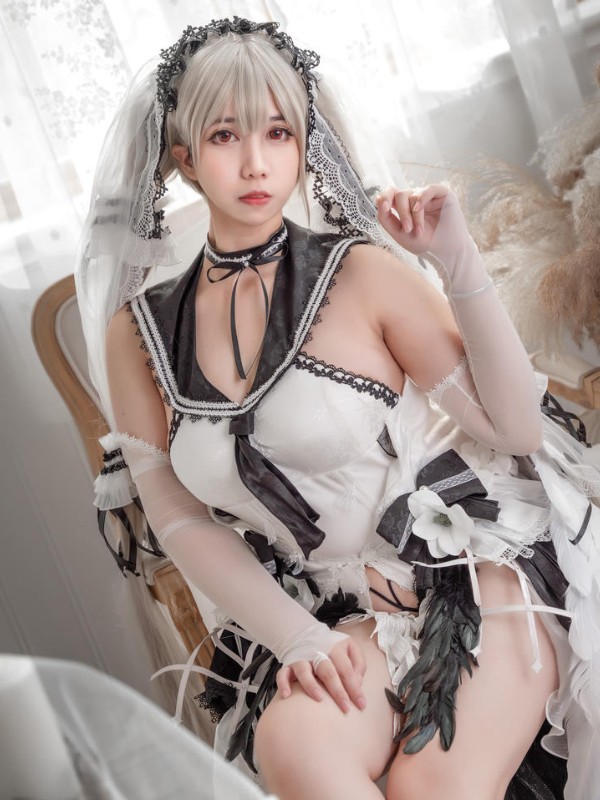 [OtherXXX] Tata: 极品反差婊户外露出福利 (141 photos + 17 videos) (141 photos)