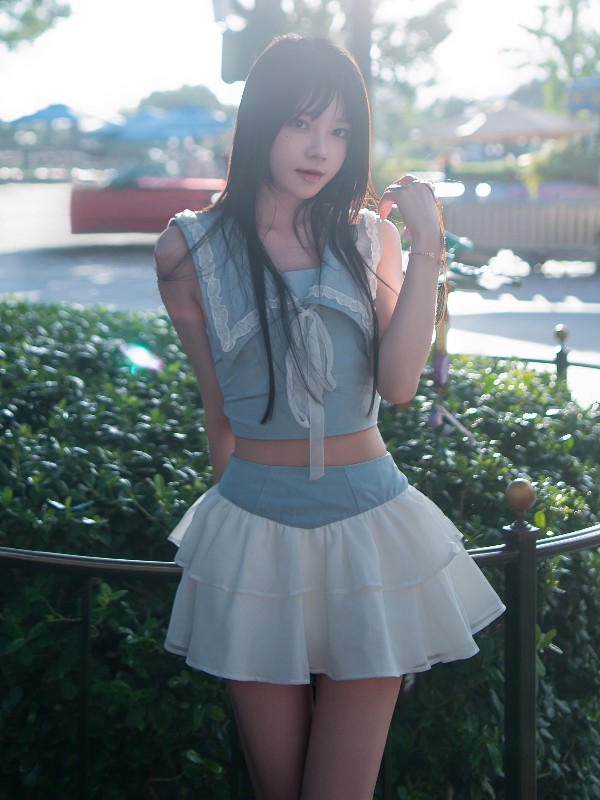 [内购无水印] 玥儿玥er: 秘书OL装 (90 photos)
