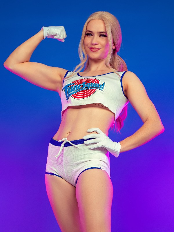 Sunny Ray: Lucy Heartfilia (Fairy Tail) (1 video)