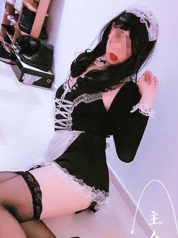 [OtherXXX] 初见: 轻熟少妇型巨乳尤物私拍视图 (237 photos + 18 videos)