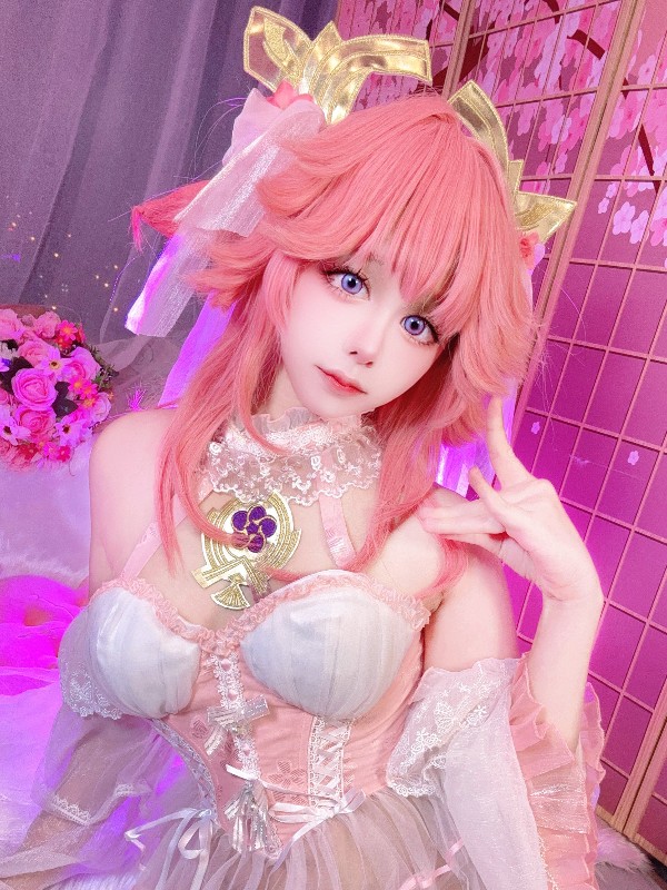 Remukira: Ayaka (Genshin Impact) (9 photos)