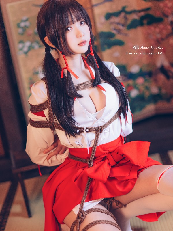 Shimo – Miko (24 photos)