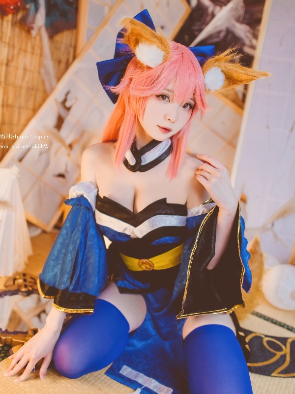 Shimo – Bunny Xmas (12 photos)