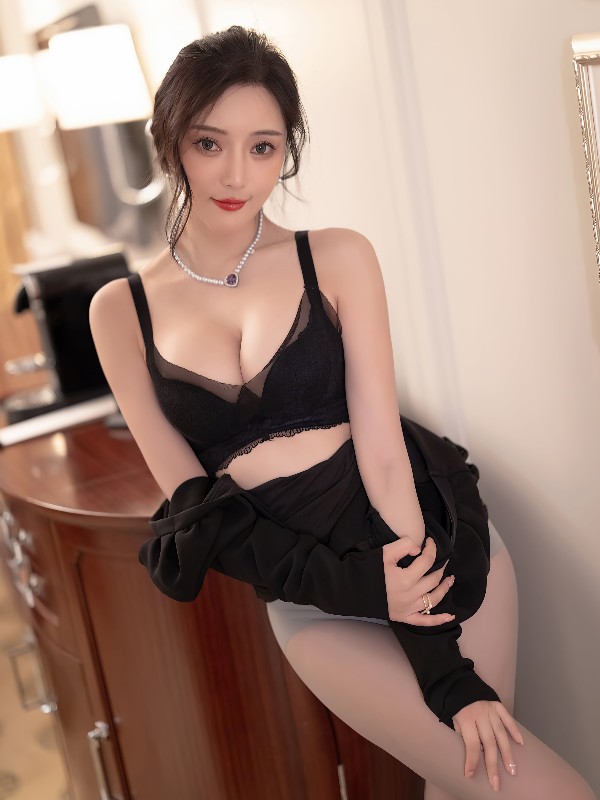 XiaoYu Vol.822: Yanni (王馨瑶) (85 photos)