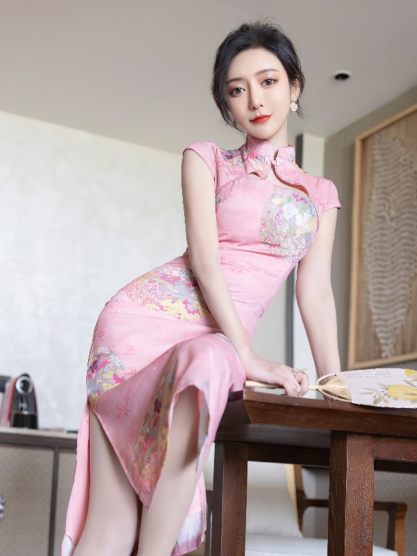 XiaoYu Vol.803: Yanni (王馨瑶) (91 photos)