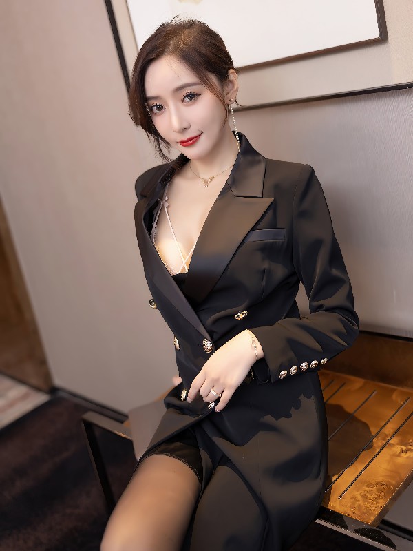 XiaoYu Vol.718: Yanni (王馨瑶) (70 photos)