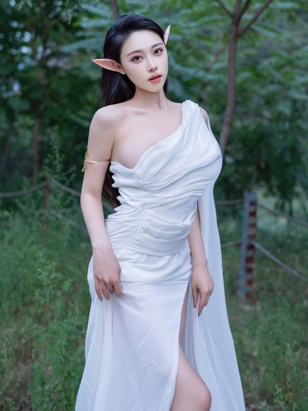 XingYan Vol.318: 清妙 (81 photos)