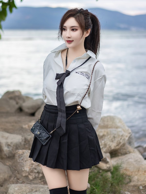 YouMi Vol.900: Zhou Yan Xi (Carol周妍希) (90 photos)