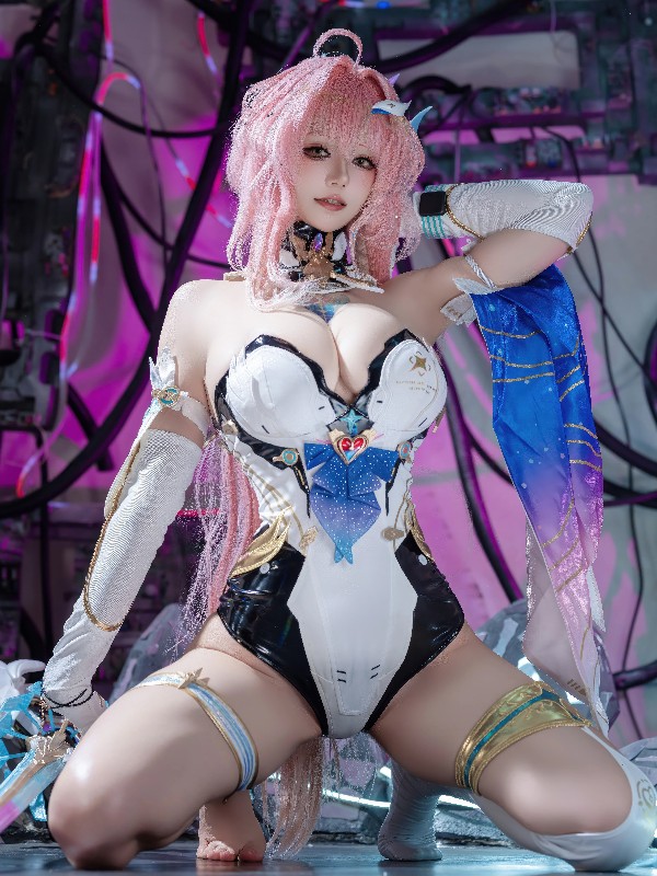 Shimo: Shinano (Azur Lane) (24 photos)
