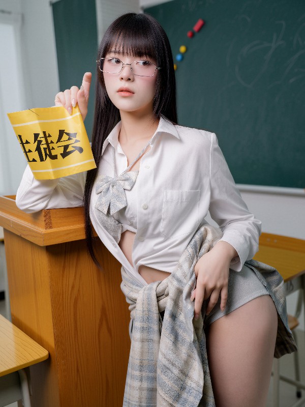 [IESS异思趣向] No.2286 – 2300 (1362 photos)