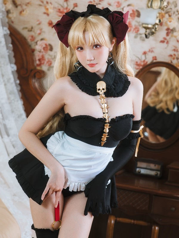 瓜希酱: 宝多六花 制服 (16 photos)