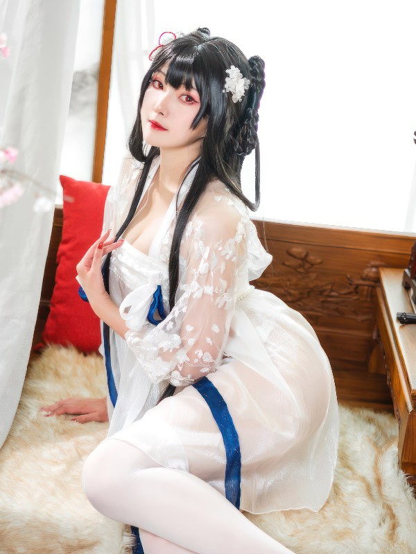 Natsuko夏夏子: 2022圣诞 (30 photos + 1 video)