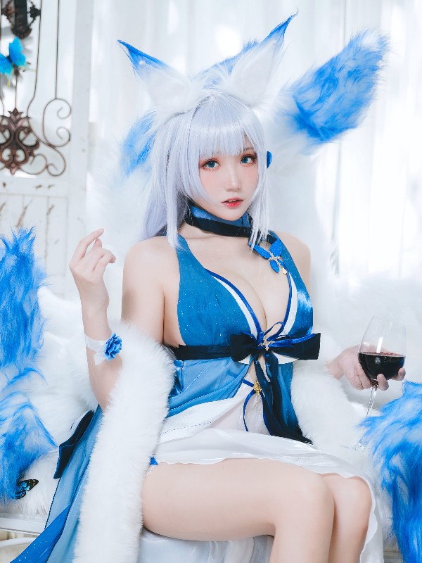 瓜希酱: 穹妹旗袍 (14 photos)