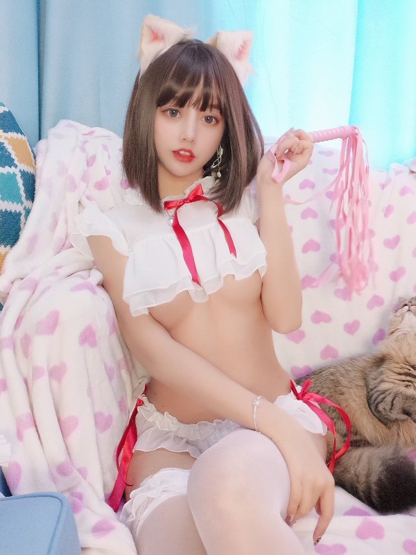 过期米线线喵: 旗袍白色 (22 photos)