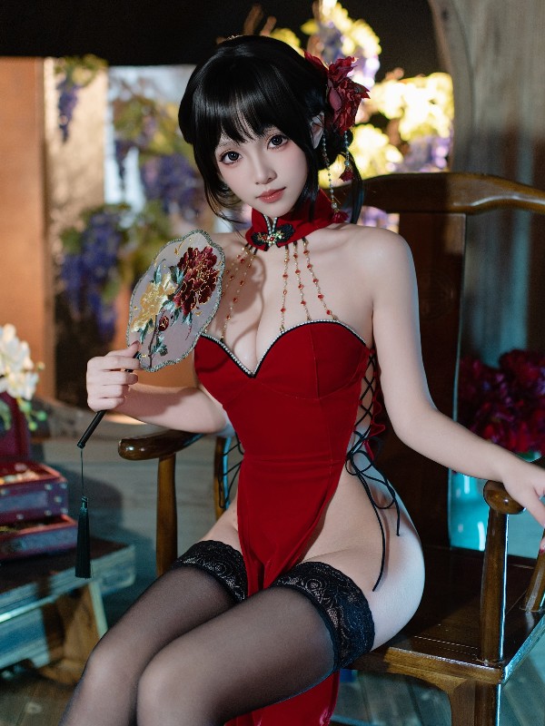 [内购无水印] Yin Tian Tian (尹甜甜): 紫色泳衣 (76 photos)