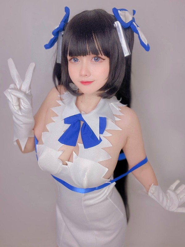 nookkizzcos: Hestia (5 photos)