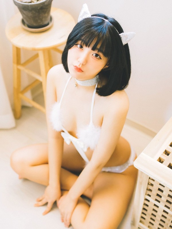 Jeong Jenny (정제니) – Jenny is cute #2 – Moon Night Snap (52 photos)