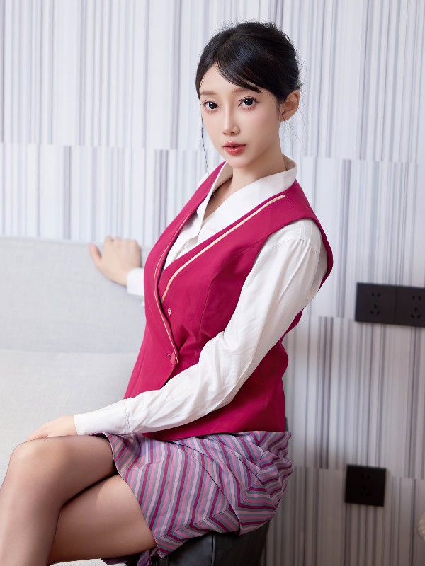 XIUREN No.10636 玥儿玥er (59 photos)