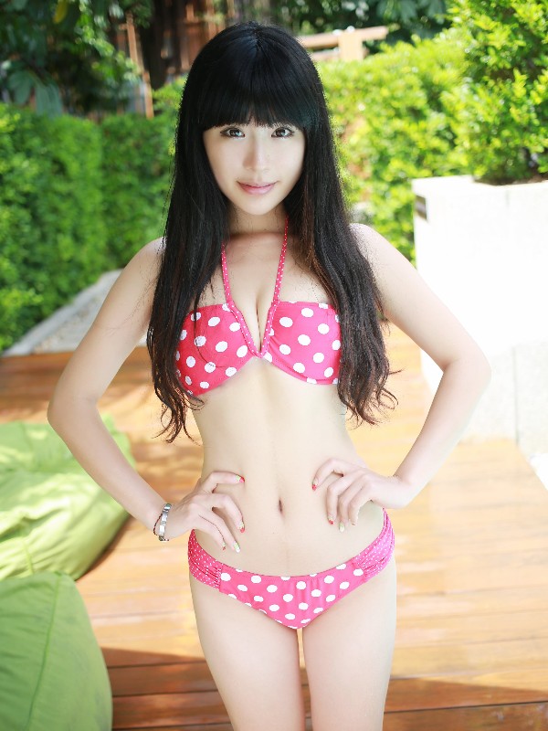 XIUREN No.9923 小薯条nienie (51 photos)