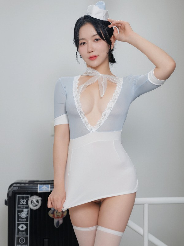 [AI Enhanced] Yui (유이): Green (91 photos)
