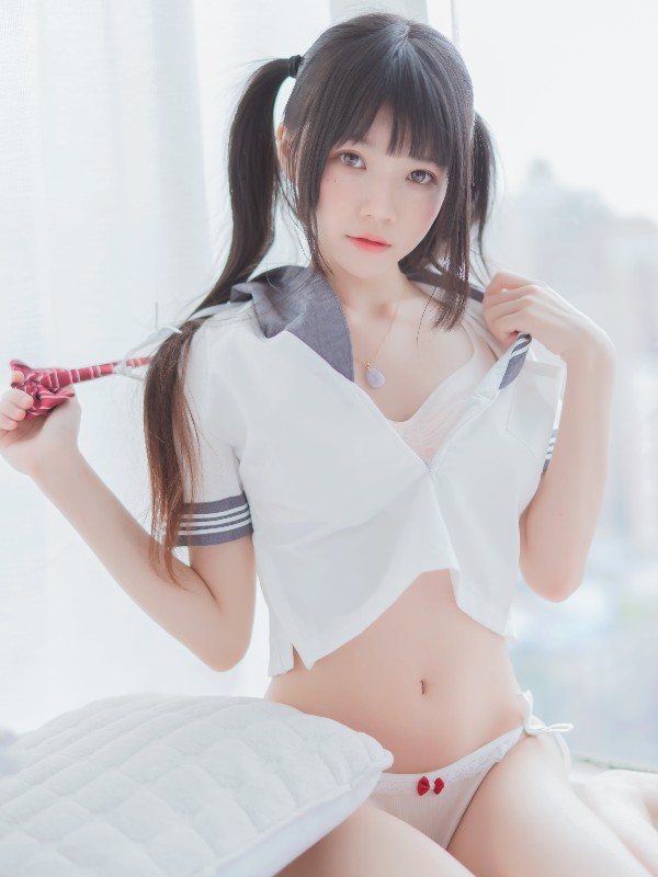 桜桃喵 Vol.084: 桜桃未熟2 心形胖次 (111 photos)