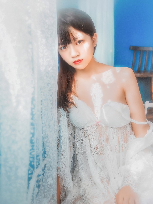 桜桃喵 Vol.067: 制服 (50 photos)