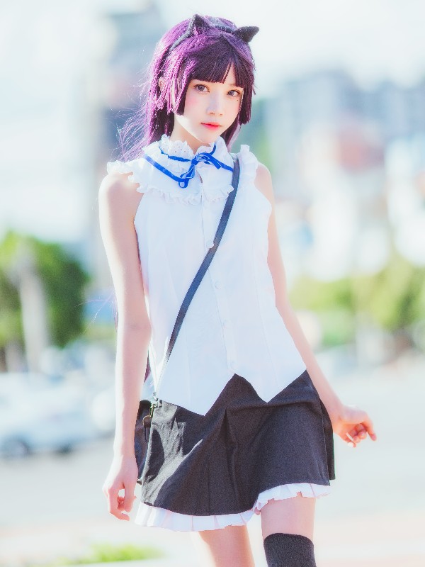 桜桃喵 Vol.054: 无尽夏 (58 photos)