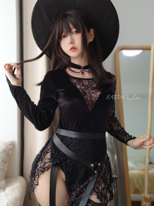 发条少女 (迷之呆梨): (Fantia) October 2023 (109 photos)
