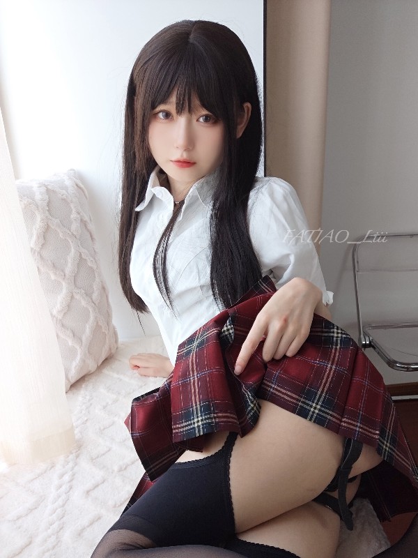发条少女 (迷之呆梨): (Fantia) July 2022 (140 photos + 8 videos)