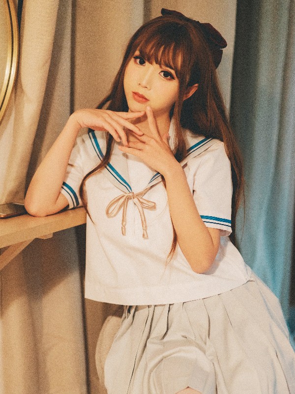 面饼仙儿 No.042: 黑丝OL (26 photos)