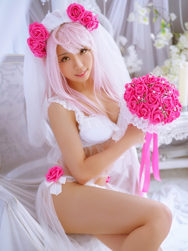 沖田凜花Rinka: & 鈴鈴Yakira – ネコぱら (13 photos)
