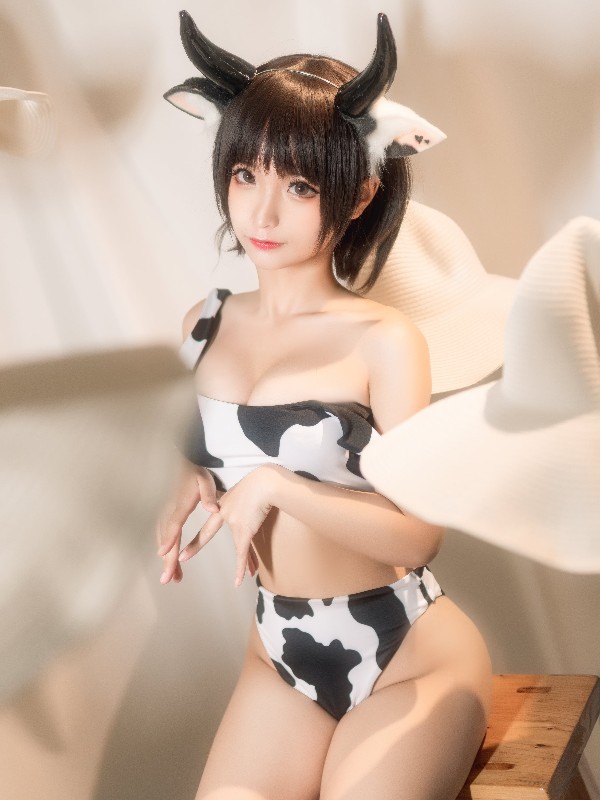 蠢沫沫 (chunmomo): 大巴车 (131 photos)
